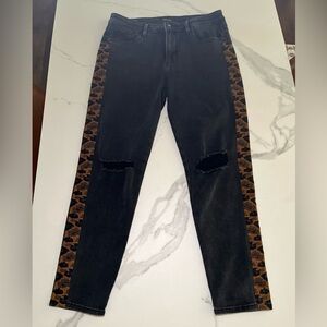 Driftwood Gizelle Jeans Womens Size 28 Black Denim Embroidered Crop Straight Leg